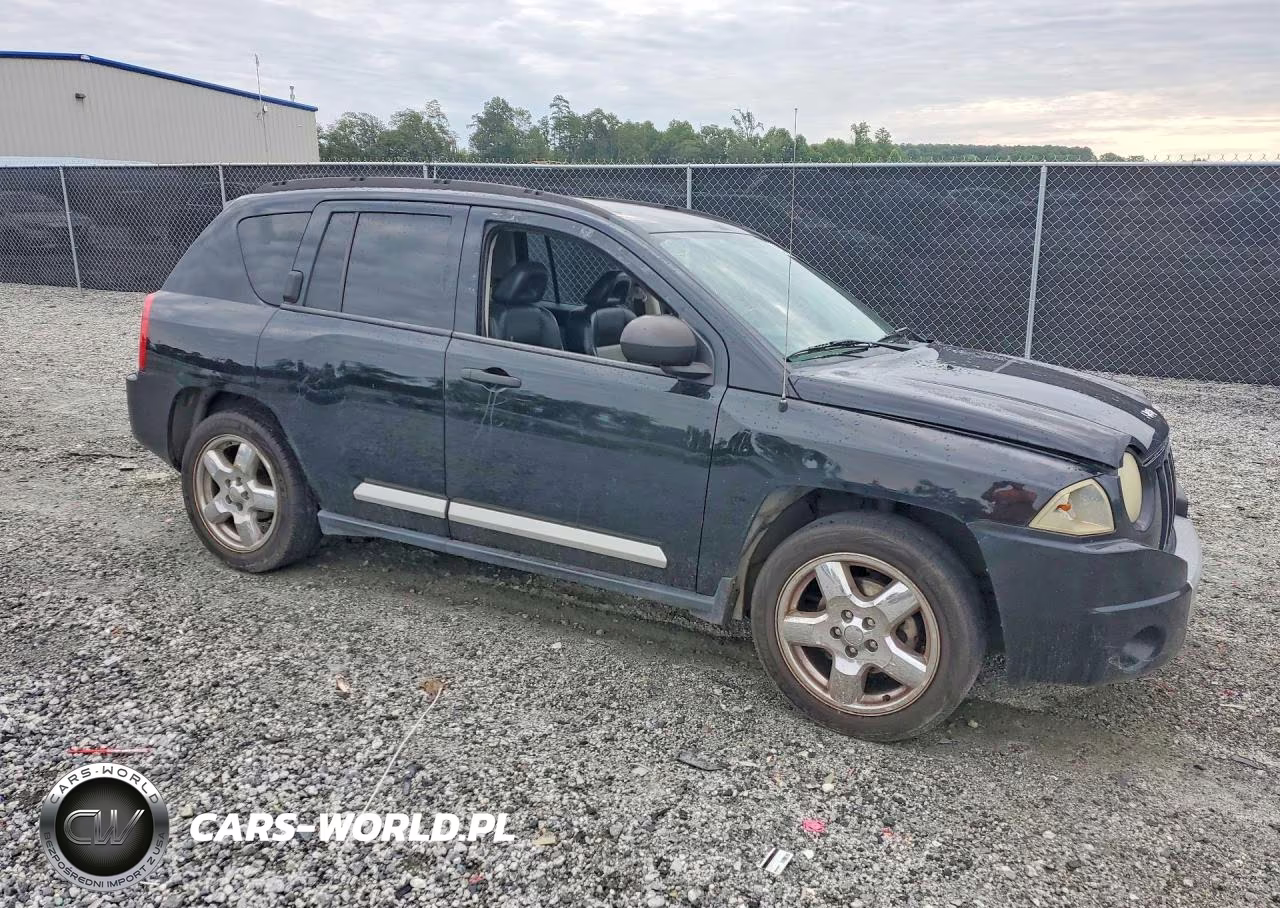 2007 Jeep Compass Limited VIN:1J8FT57W17D209347 - 4