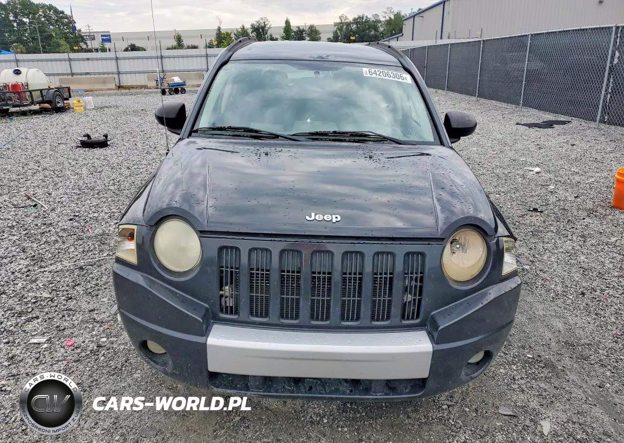 2007 Jeep Compass Limited VIN:1J8FT57W17D209347 - 5