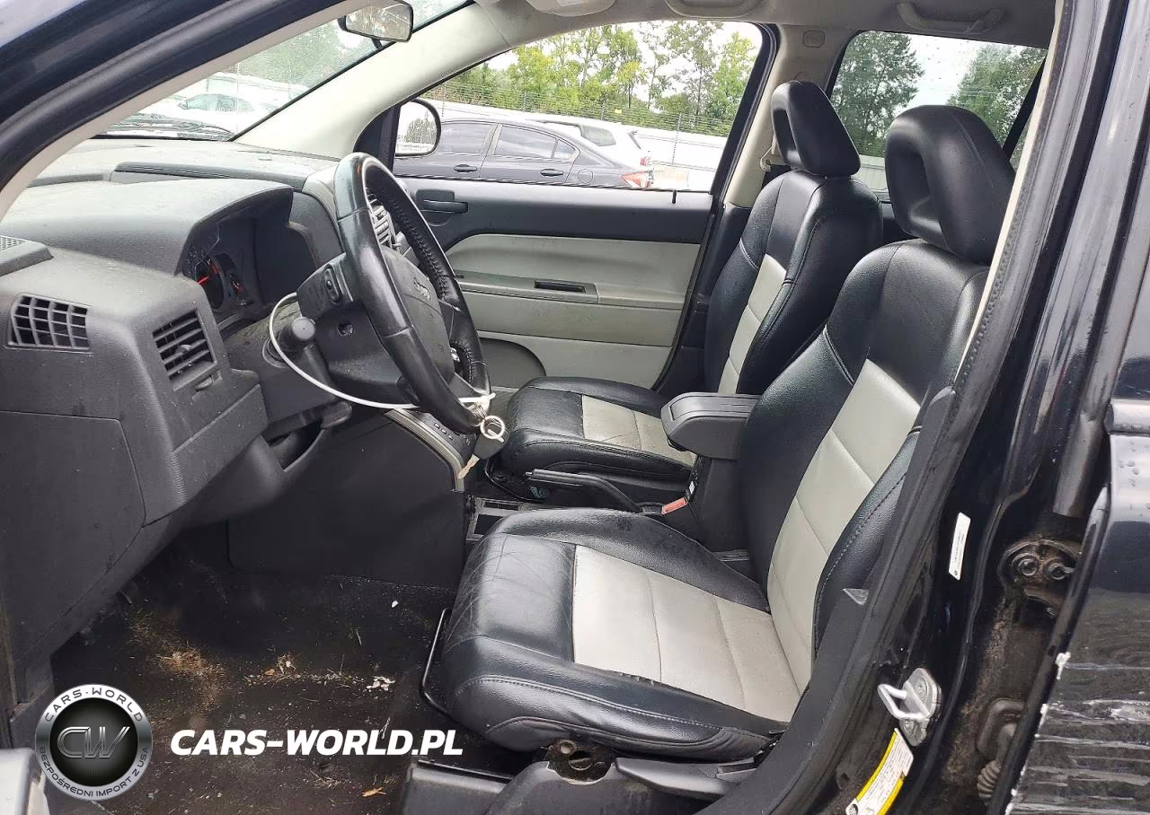 2007 Jeep Compass Limited VIN:1J8FT57W17D209347 - 7