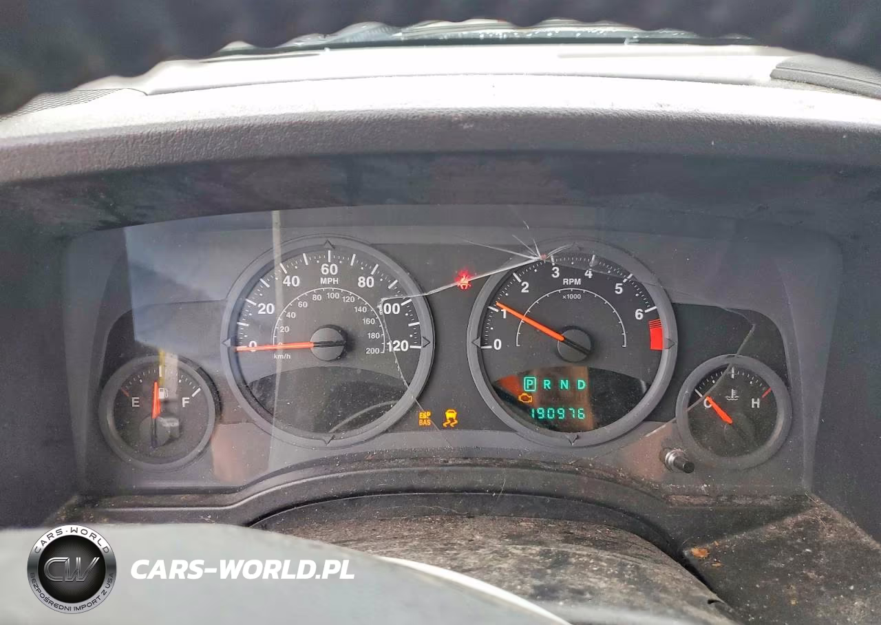 2007 Jeep Compass Limited VIN:1J8FT57W17D209347 - 9