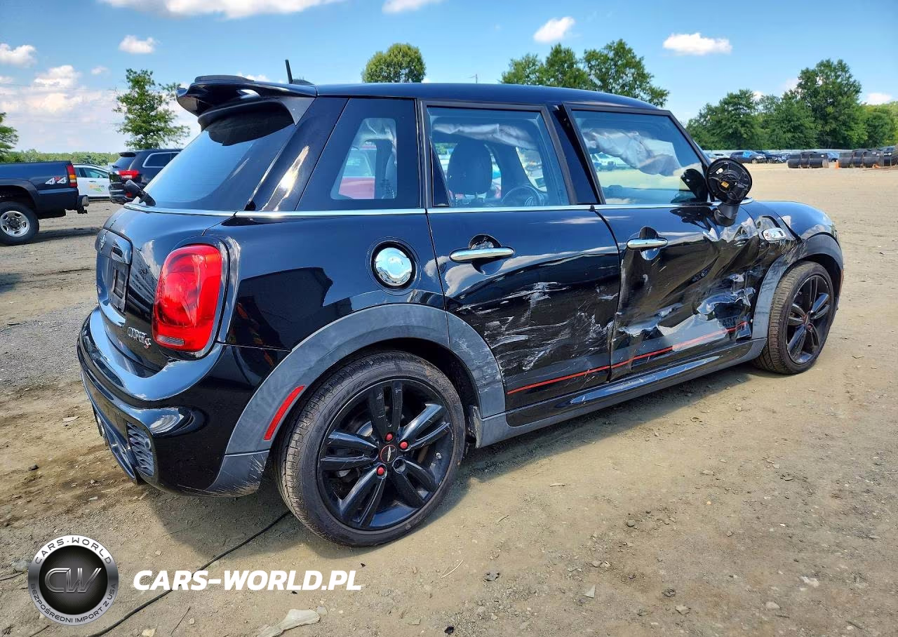 2018 Mini Cooper S VIN:WMWXU3C57J2F51236 - 3