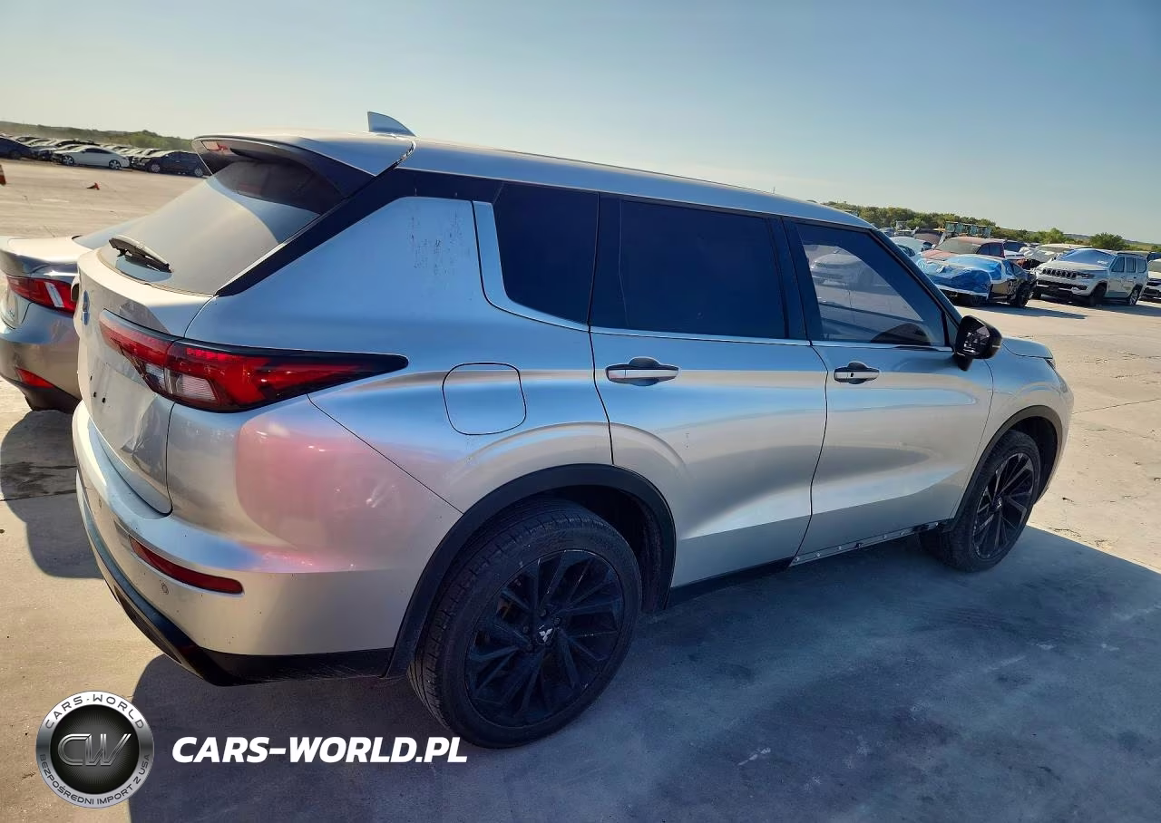 2022 Mitsubishi Outlander Se VIN:JA4J3UA86NZ058957 - 3