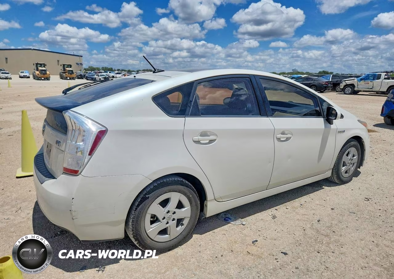 2010 Toyota Prius Iv VIN:JTDKN3DU1A0007470 - 3