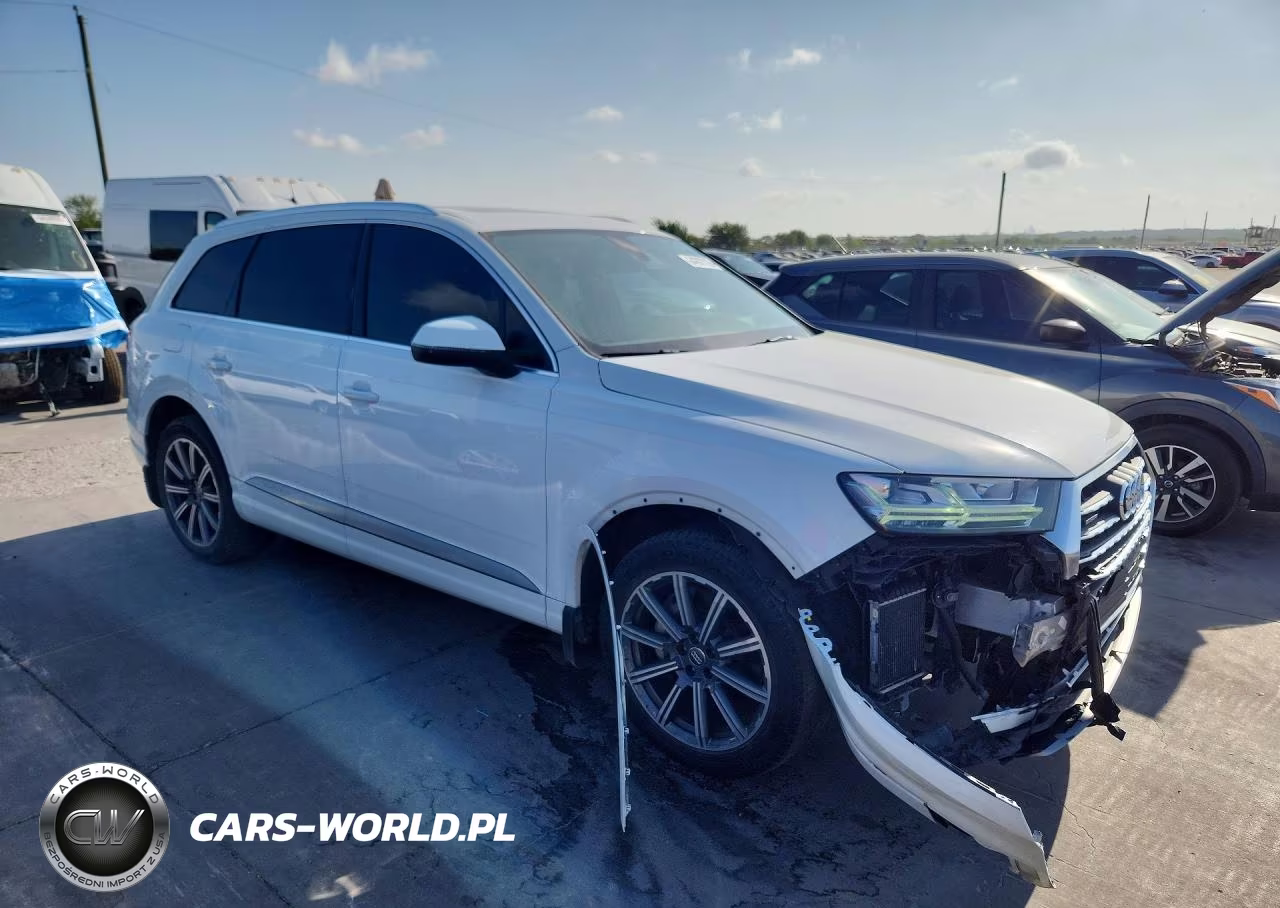 2017 Audi Q7 Prestige VIN:WA1VAAF75HD041011 - 4