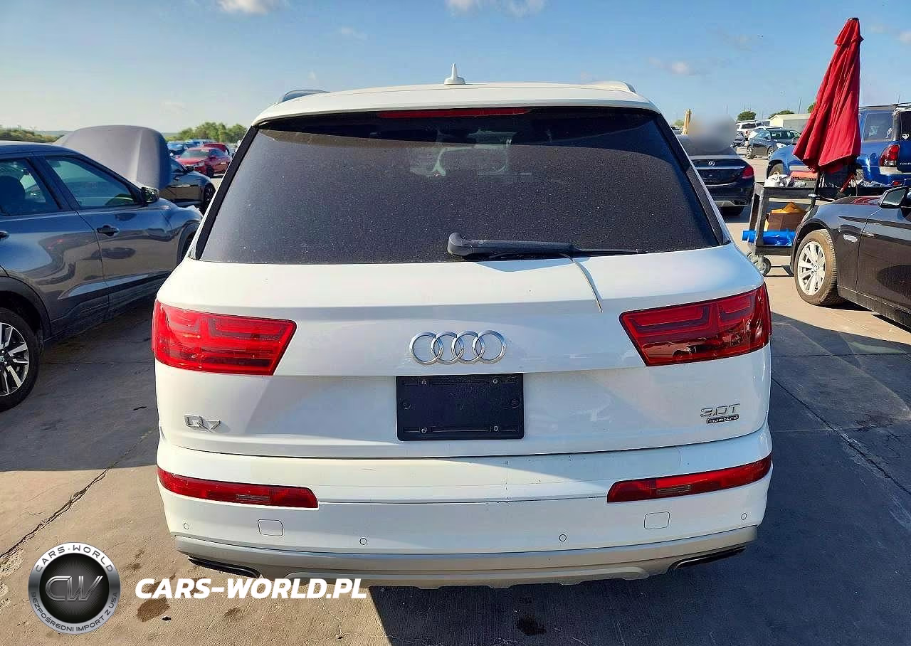 2017 Audi Q7 Prestige VIN:WA1VAAF75HD041011 - 6