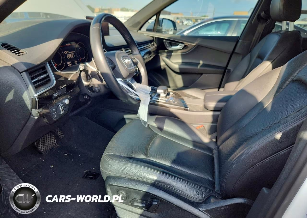 2017 Audi Q7 Prestige VIN:WA1VAAF75HD041011 - 7