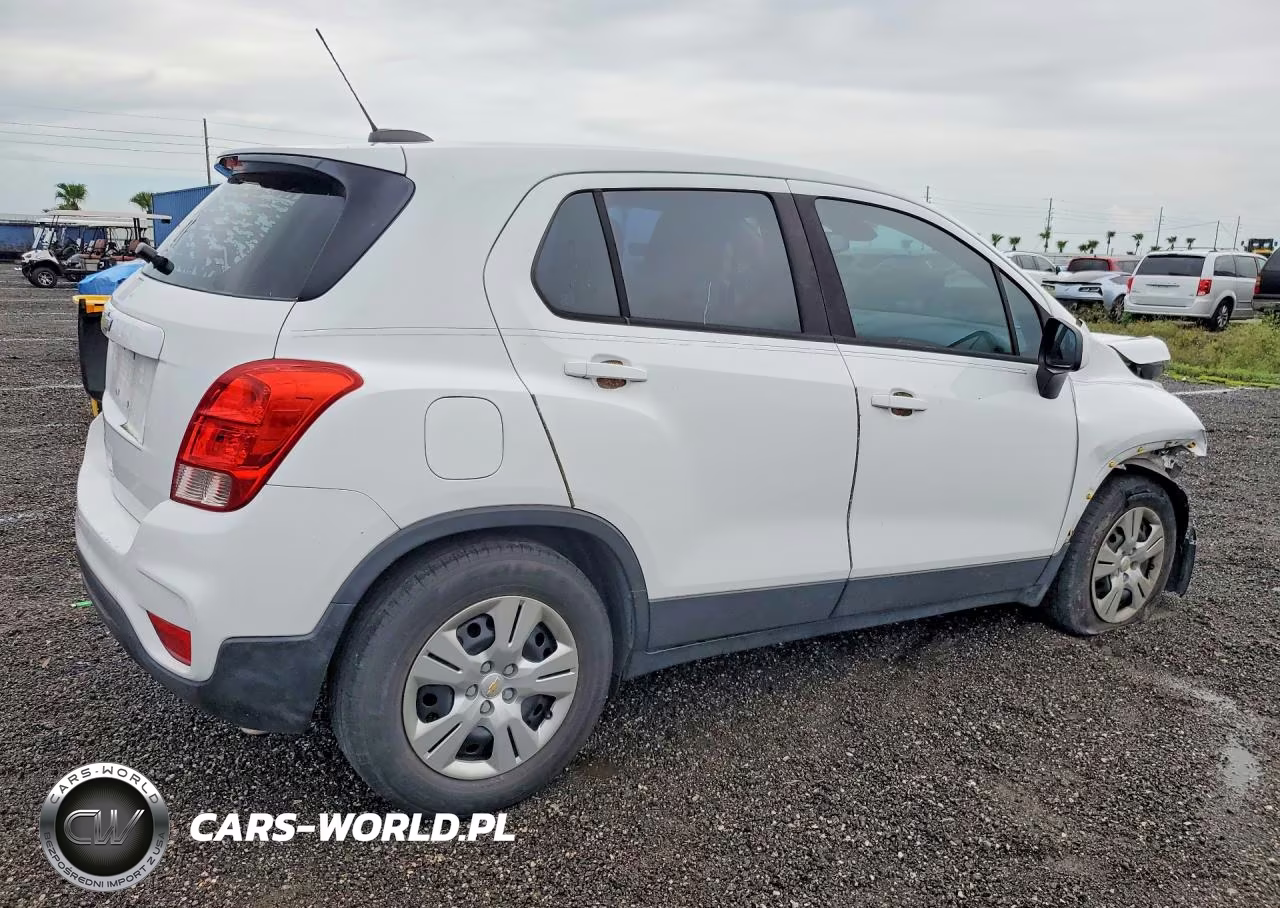 2017 Chevrolet Trax Ls VIN:KL7CJKSB4HB203071 - 3