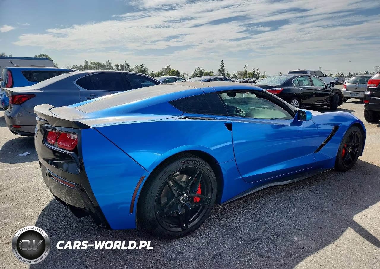 2014 Chevrolet Corvette Stingray 3Lt VIN:1G1YF2D74E5124909 - 3