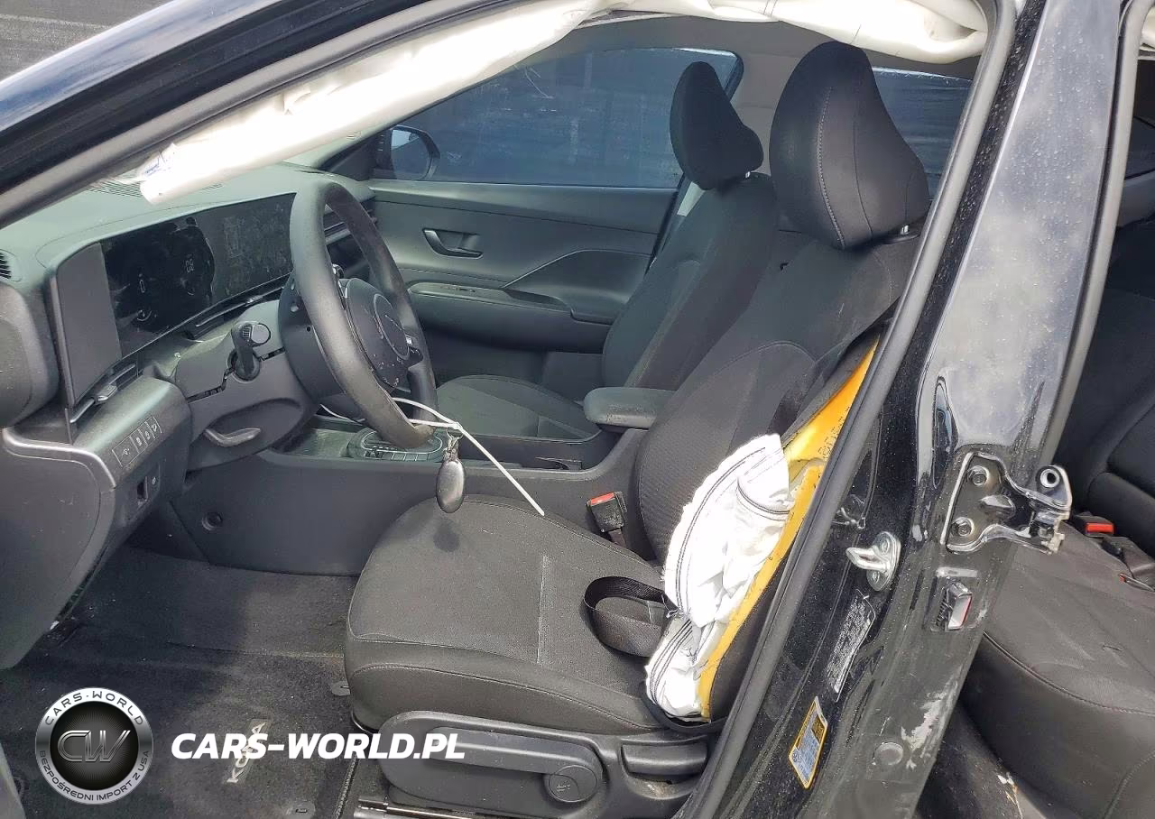 2024 Hyundai Kona Se VIN:KM8HA3AB3RU090943 - 7