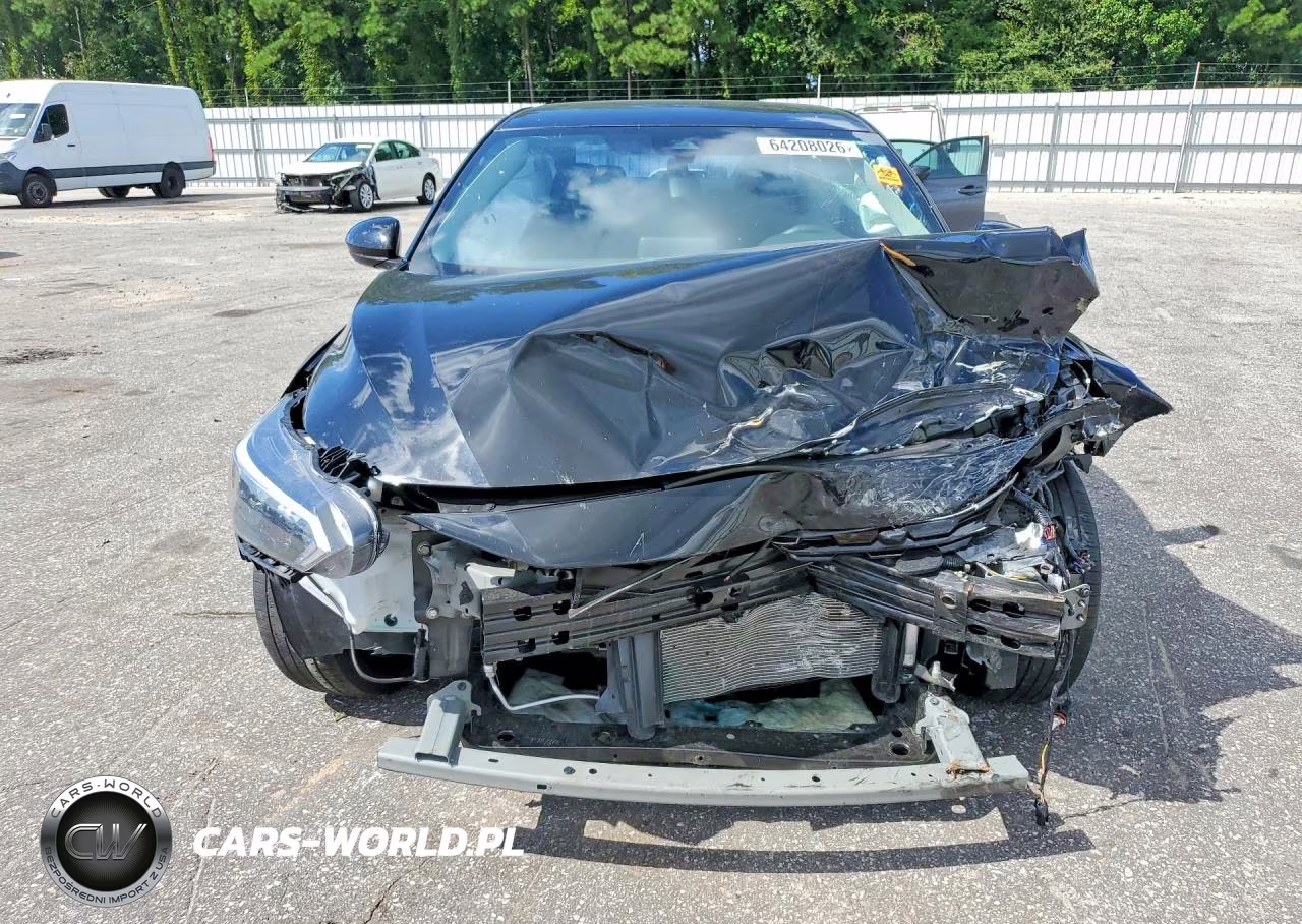 2025 Nissan Sentra Sv VIN:3N1AB8CV0SY396933 - 5