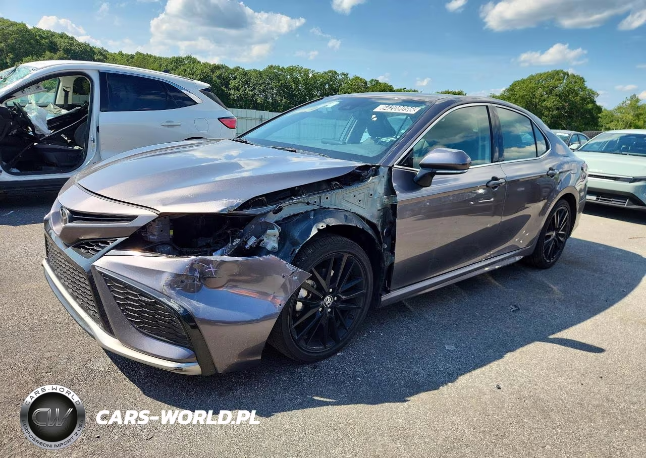 2024 Toyota Camry Xse – zdjęcie 1 z 12