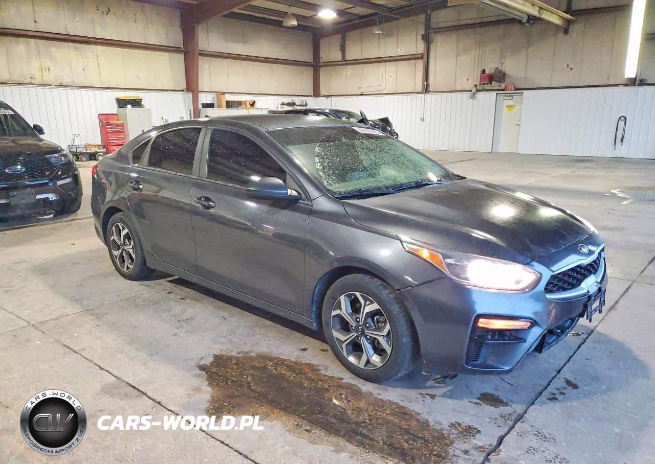 2020 Kia Forte Lxs VIN:3KPF24AD4LE205569 - 4