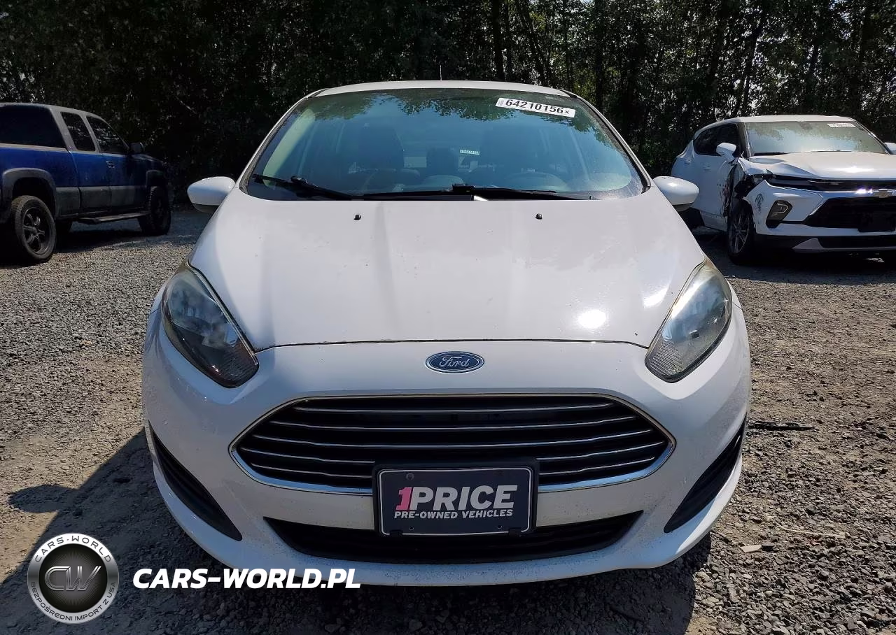 2015 Ford Fiesta S VIN:3FADP4AJ5FM204008 - 5