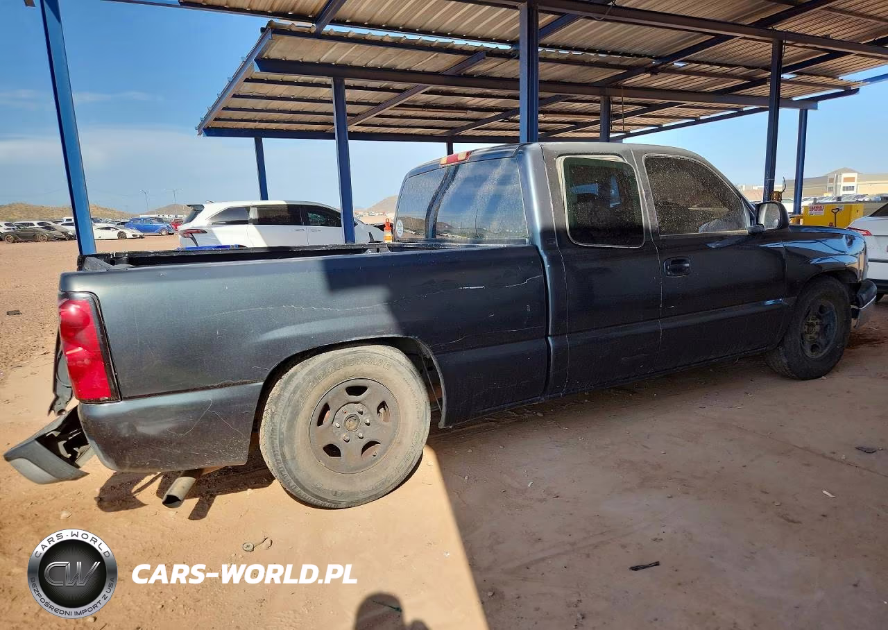 2004 Chevrolet Silverado C1500 VIN:1GCEC19XX4Z306868 - 3