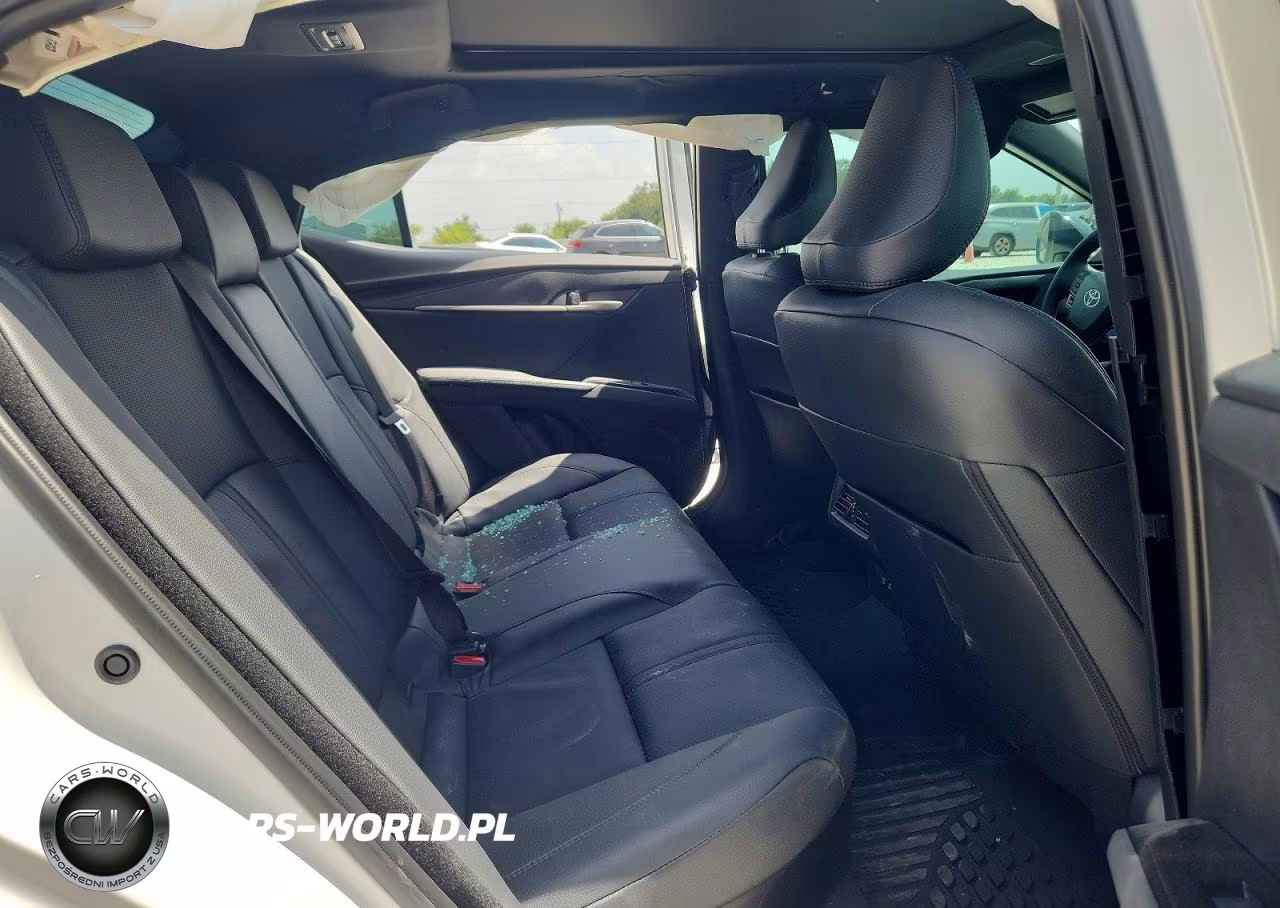 2026 Toyota Camry Xse VIN:4T1DAACK9TU320184 - 10