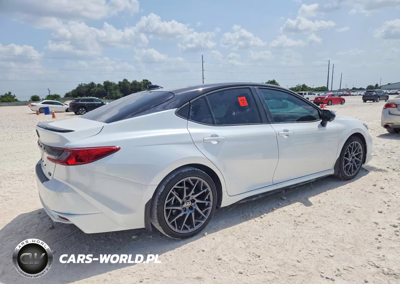 2026 Toyota Camry Xse VIN:4T1DAACK9TU320184 - 3