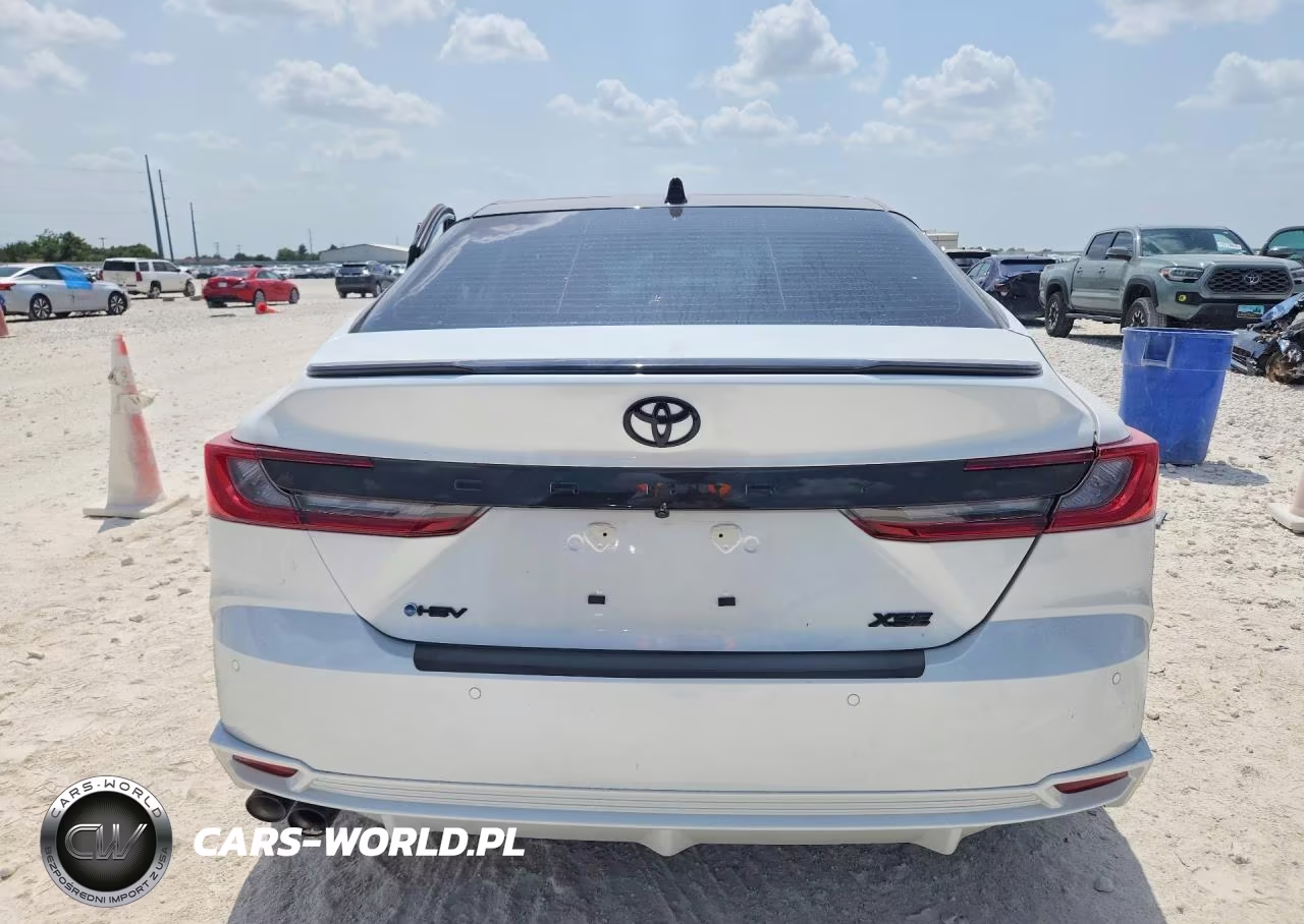 2026 Toyota Camry Xse VIN:4T1DAACK9TU320184 - 6
