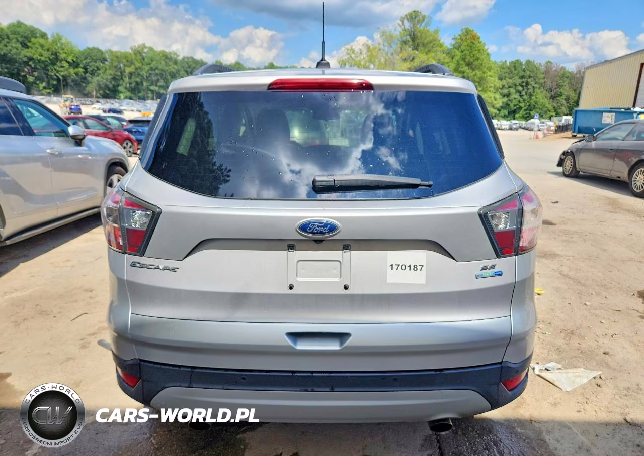 2017 Ford Escape Se VIN:1FMCU9GD5HUB45968 - 6