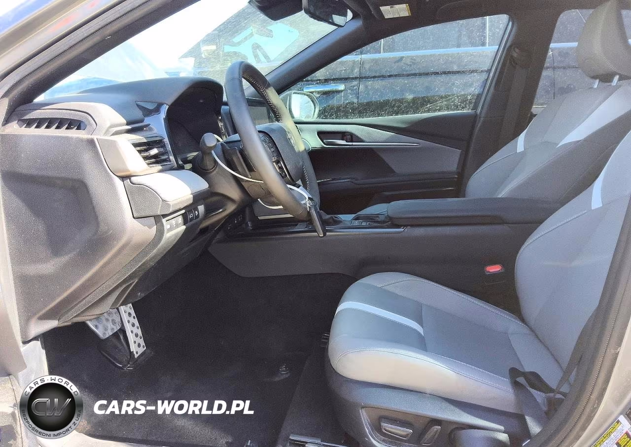 2026 Toyota Camry Se VIN:4T1DAACK1TU667671 - 7