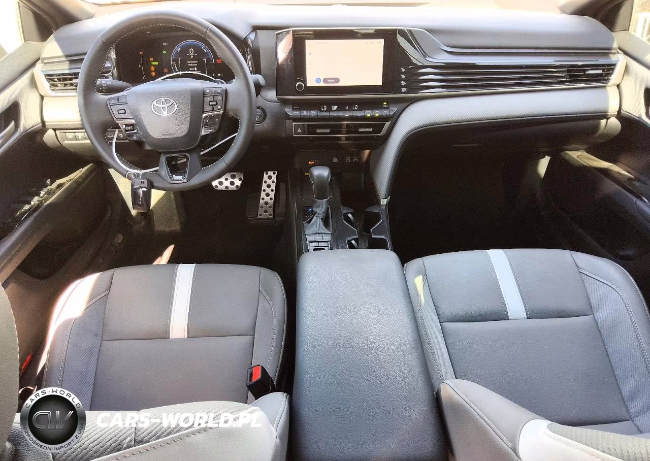 2026 Toyota Camry Se VIN:4T1DAACK1TU667671 - 8