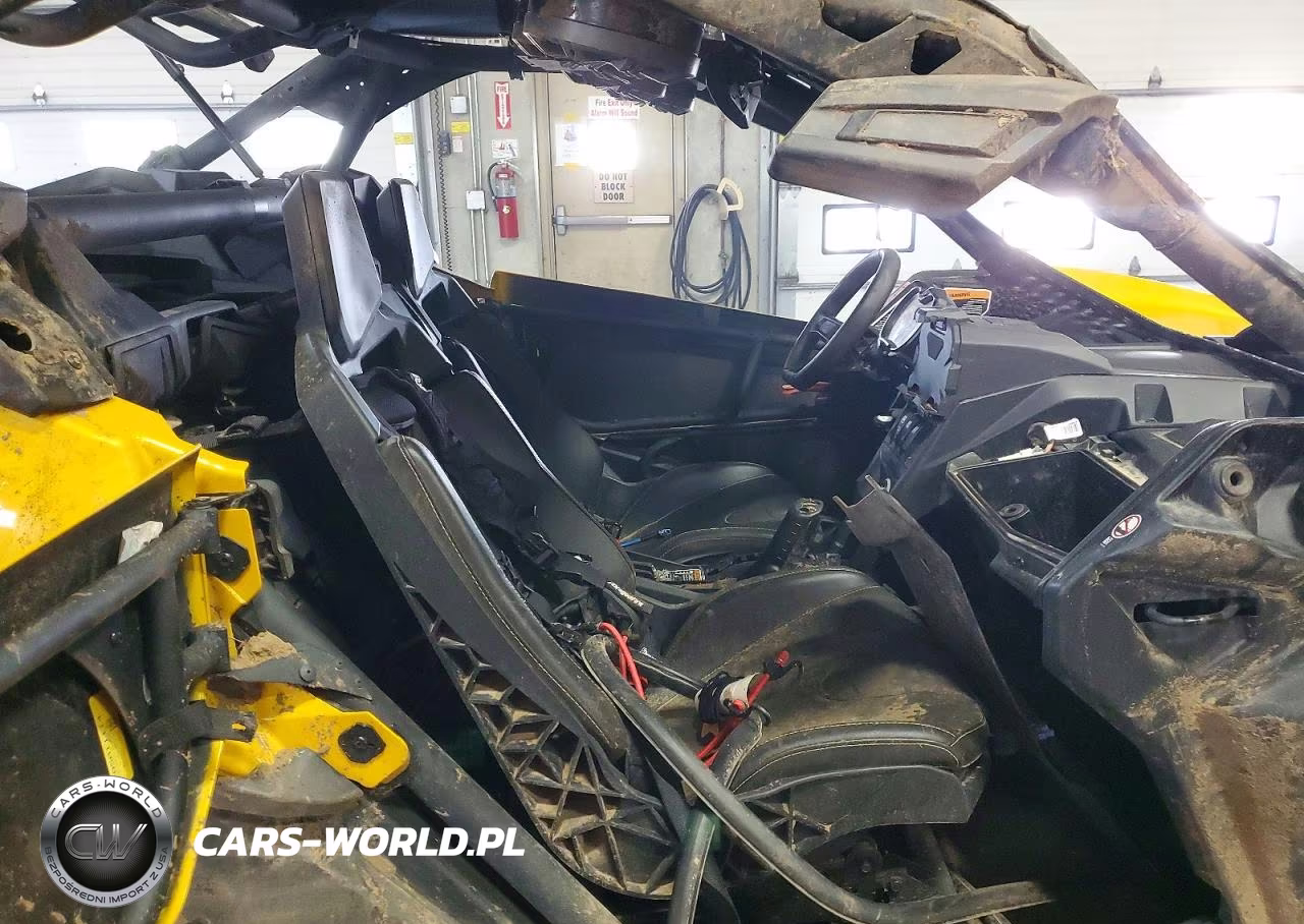 2018 Can-Am Maverick X3 Utility Vehicle VIN:3JBVDAW4XJK000367 - 5