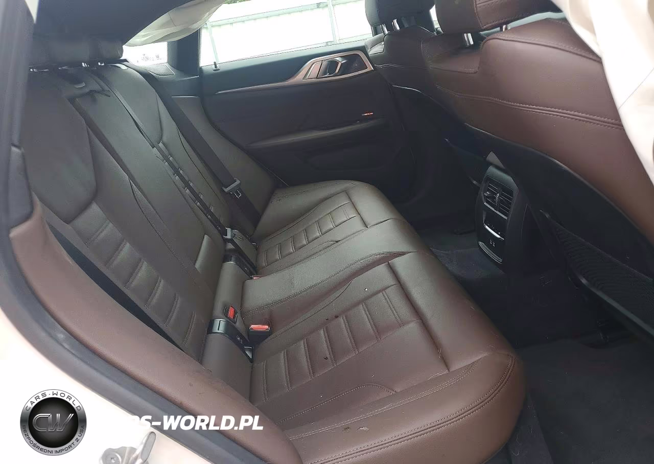 2024 BMW I4 M50 VIN:WBY33AW02RFT32421 - 10