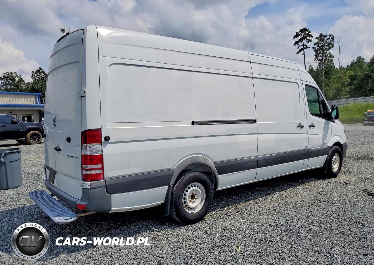 2016 Mercedes-Benz Sprinter 2500 Delivery Van VIN:WD3PE8DD6GP248762 - 3