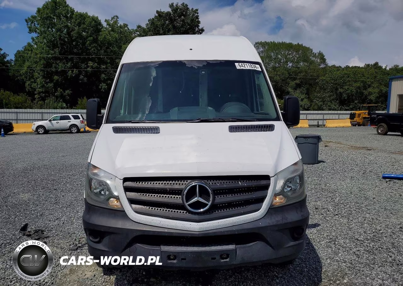 2016 Mercedes-Benz Sprinter 2500 Delivery Van VIN:WD3PE8DD6GP248762 - 5