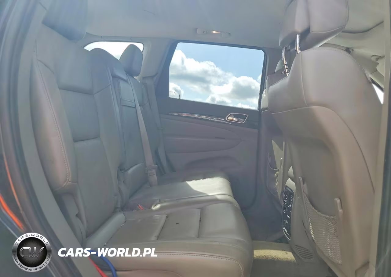 2011 Jeep Grand Cherokee Laredo VIN:1J4RS4GG9BC704107 - 11