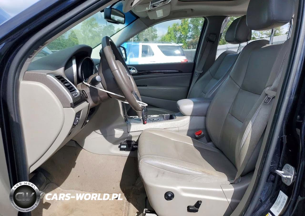 2011 Jeep Grand Cherokee Laredo VIN:1J4RS4GG9BC704107 - 7