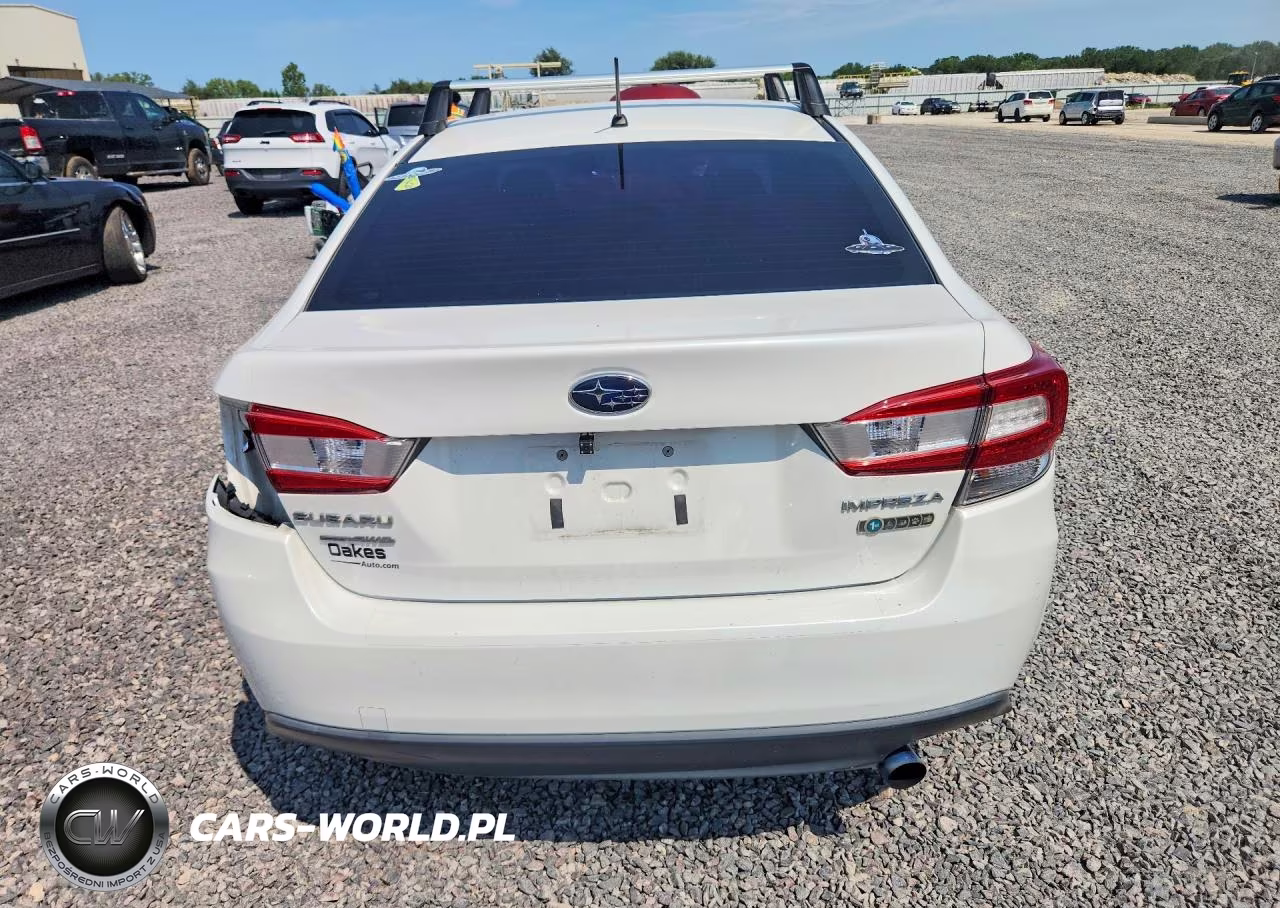 2018 Subaru Impreza VIN:4S3GKAA66J3620112 - 6