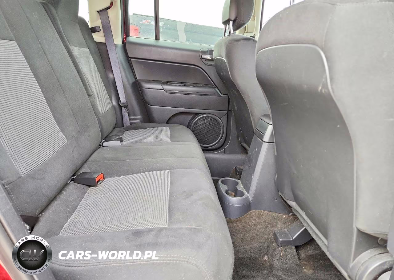 2017 Jeep Patriot Sport VIN:1C4NJPBAXHD150218 - 11