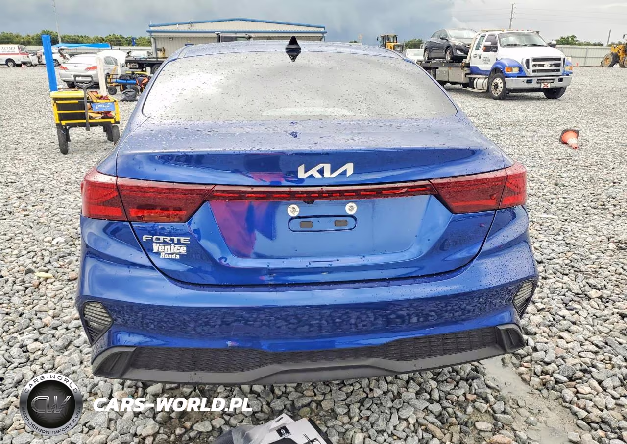 2023 Kia Forte Lxs VIN:3KPF24AD5PE601161 - 6