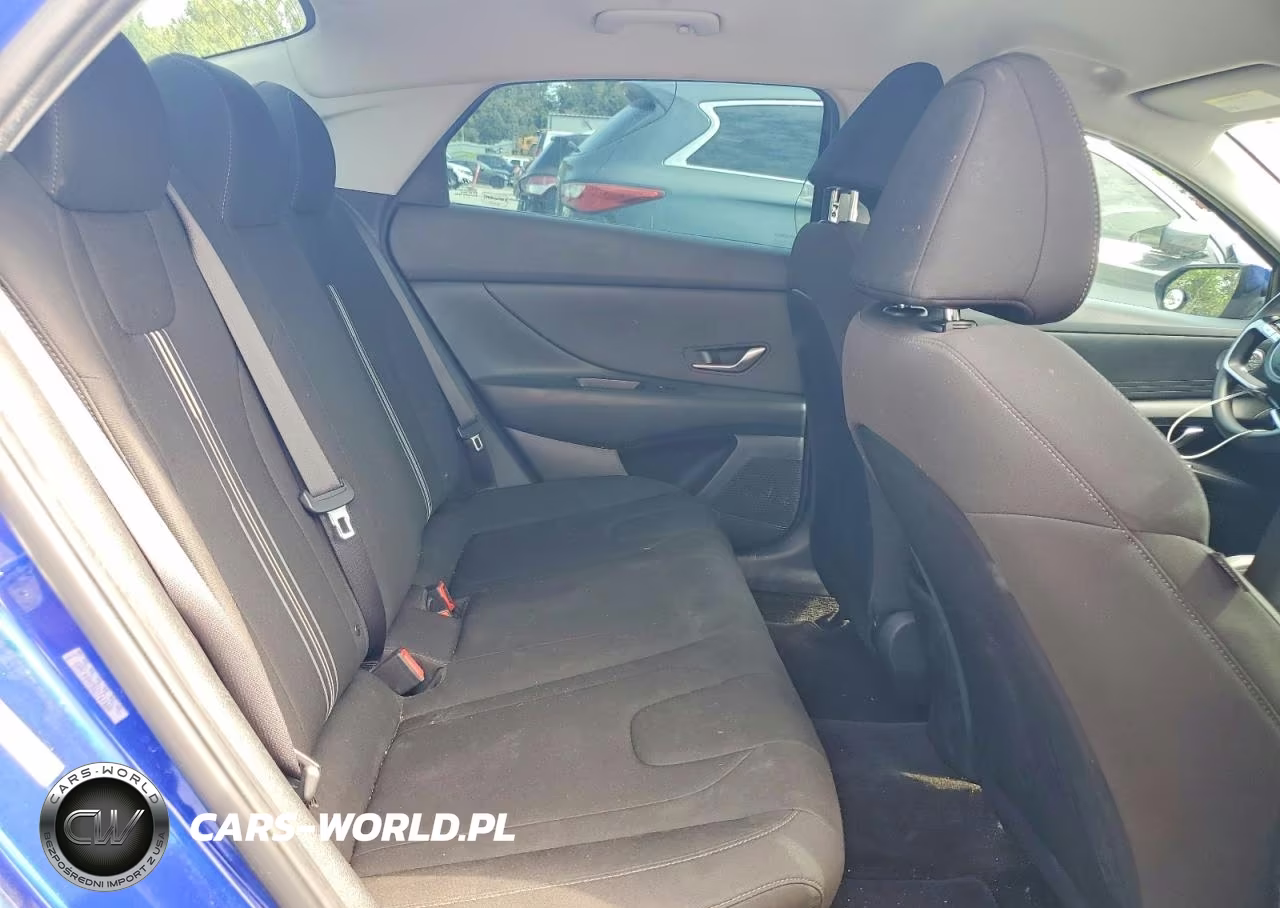 2021 Hyundai Elantra Sel VIN:KMHLM4AG8MU141588 - 10