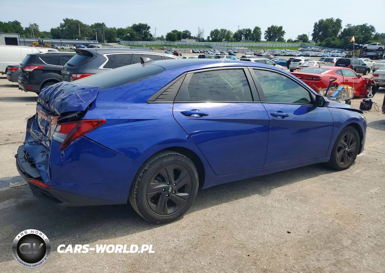 2021 Hyundai Elantra Sel VIN:KMHLM4AG8MU141588 - 3
