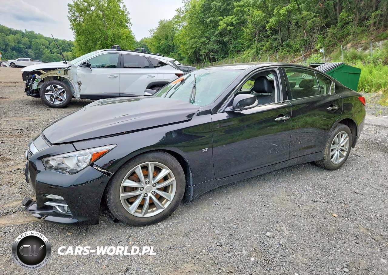 2015 Infiniti Q50 Premium – zdjęcie 1 z 12