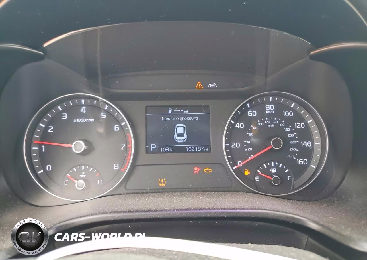 2019 Kia Forte Lxs VIN:3KPF24AD8KE092921 - 9