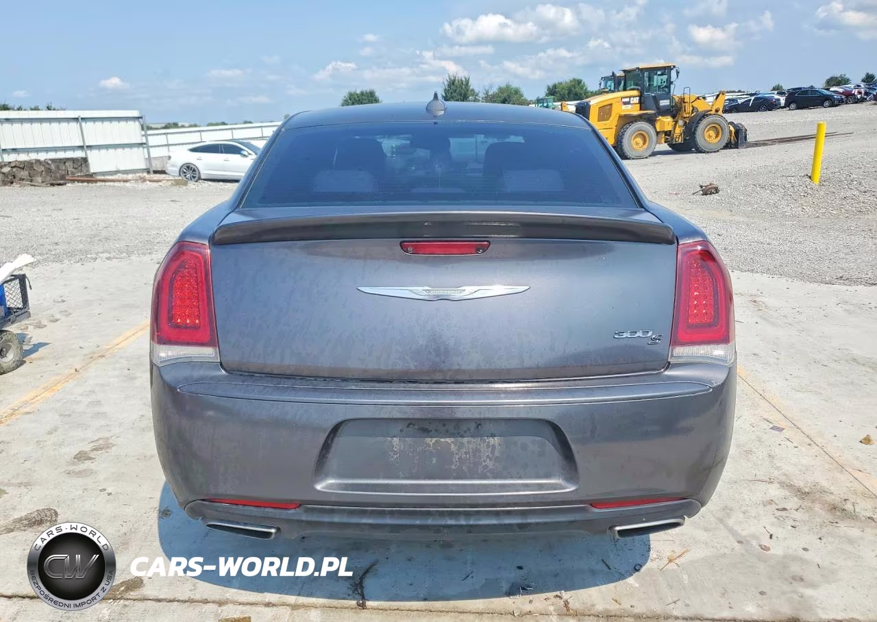 CHRYSLER 300 S VIN:2C3CCABGXJH228898 - 6
