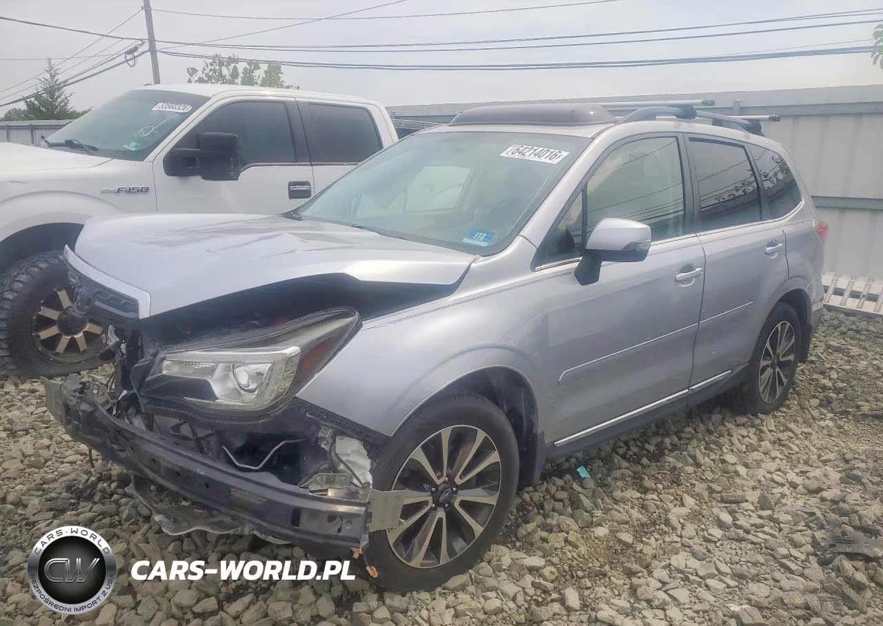 2017 Subaru Forester 2.0Xt Touring – zdjęcie 1 z 12