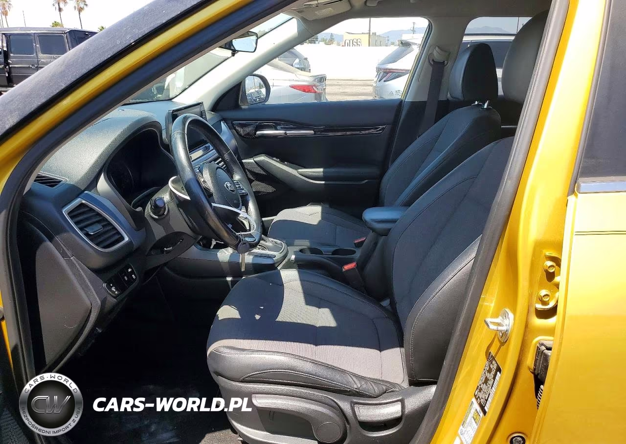 2021 Kia Seltos S VIN:KNDEU2AA3M7211932 - 7