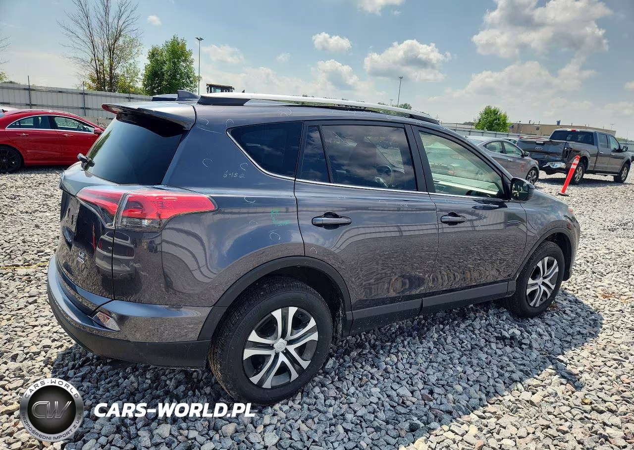 2016 Toyota Rav4 Le VIN:JTMBFREV5GJ069917 - 3