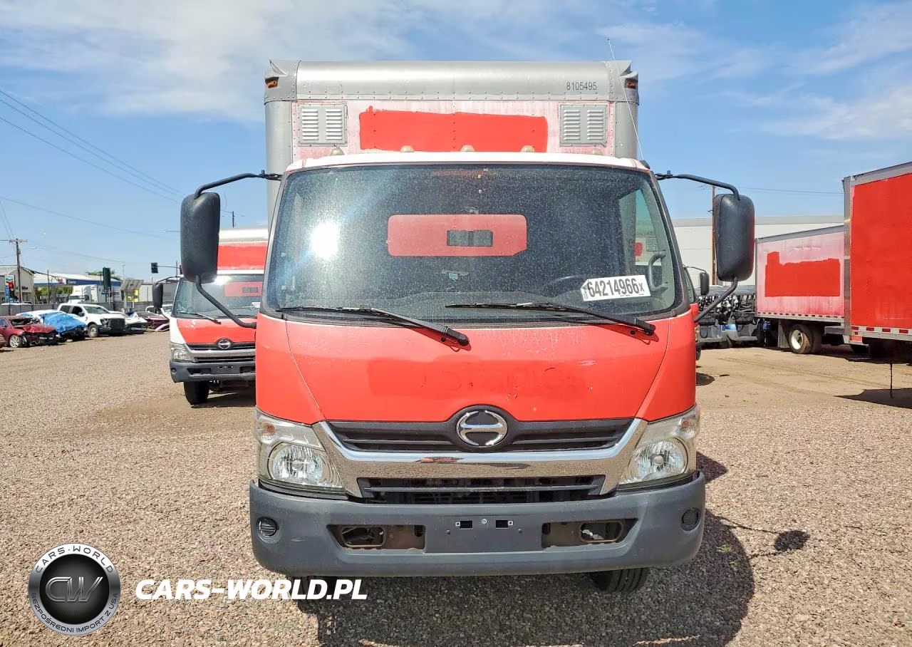 2018 Hino 195 Box Truck VIN:JHHSDM2H6JK006217 - 5