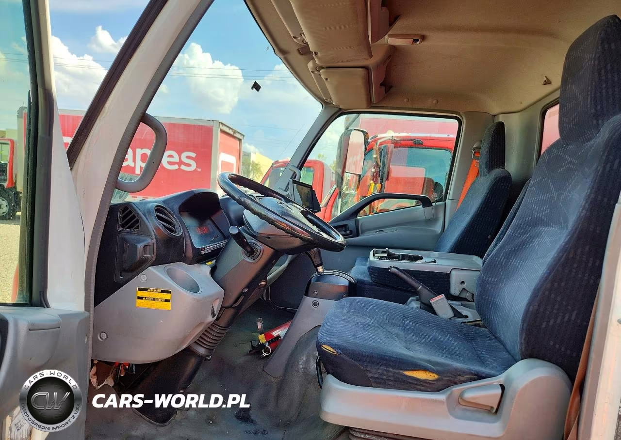 2018 Hino 195 Box Truck VIN:JHHSDM2HXJK006334 - 7