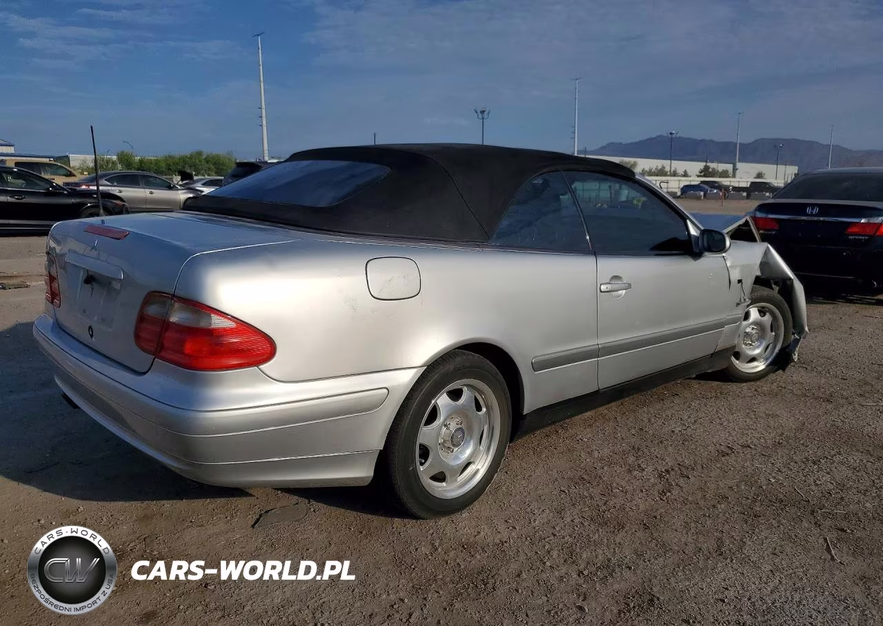1999 Mercedes-Benz Clk 320 VIN:WDBLK65G9XT017497 - 3