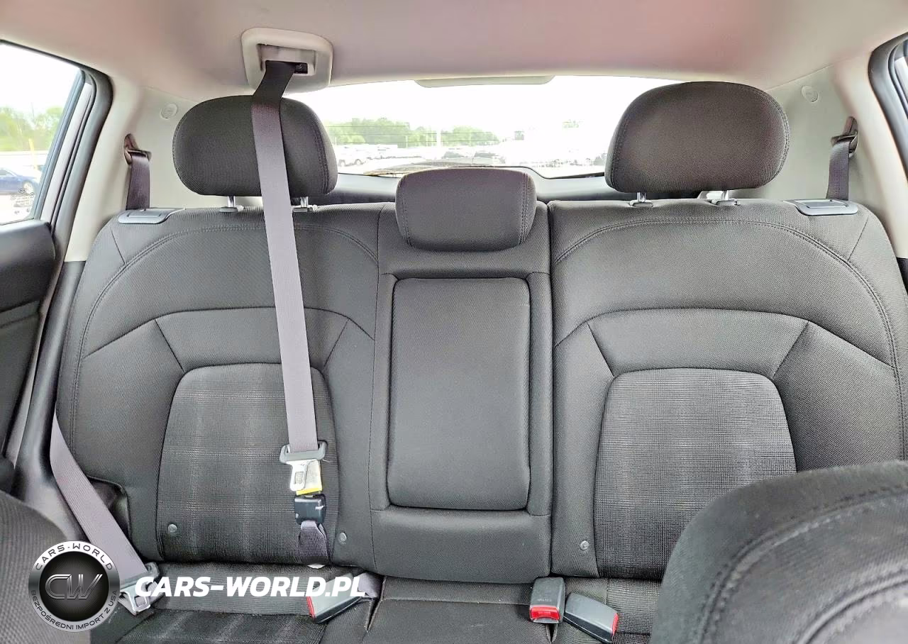 2011 Kia Sportage Lx VIN:KNDPBCA23B7172124 - 10