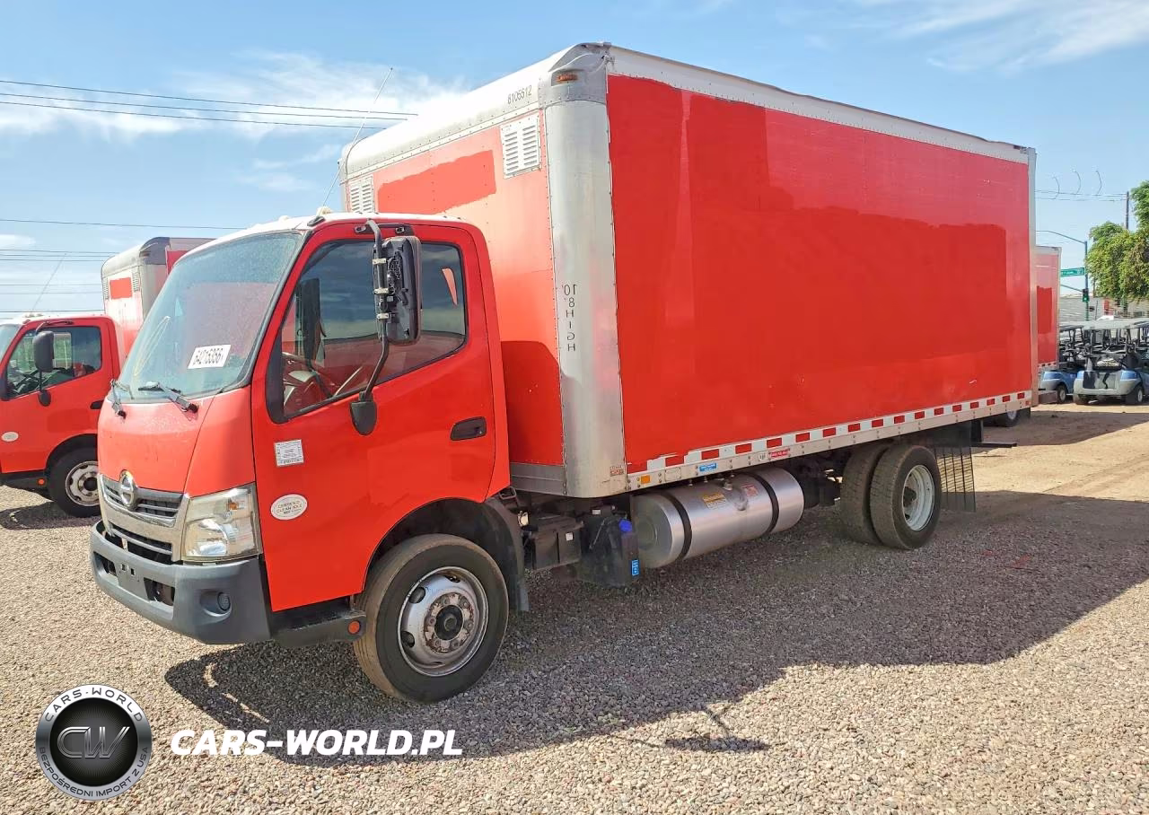 2018 Hino 195 Box Truck – zdjęcie 1 z 13