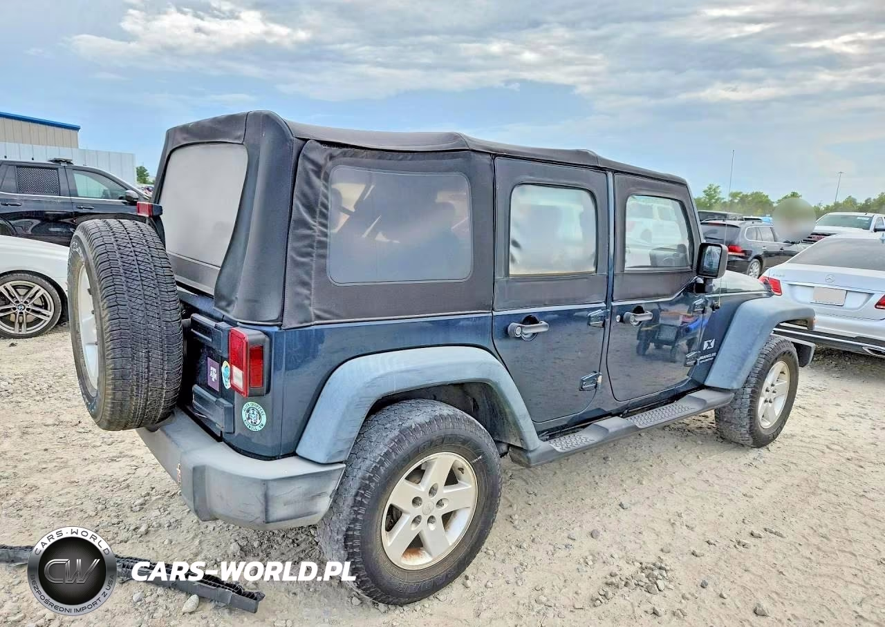 2007 Jeep Wrangler X VIN:1J4GA39167L207567 - 5