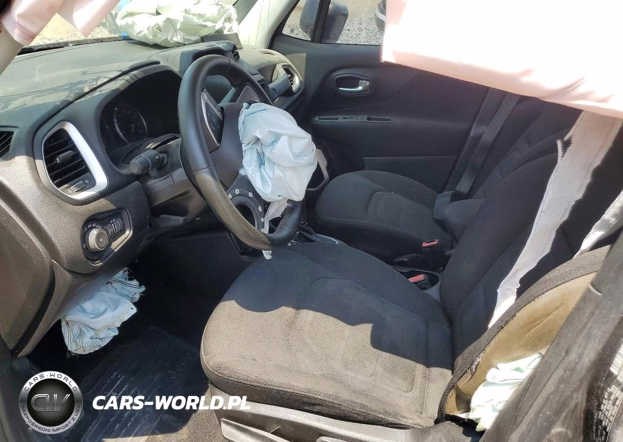 2018 Jeep Renegade Latitude VIN:ZACCJABB5JPJ61693 - 7