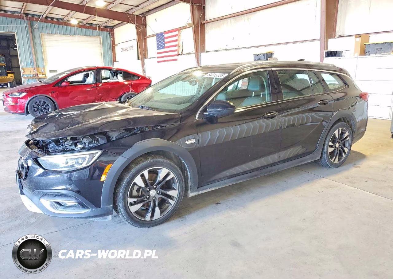 2018 Buick Regal Tourx Essence