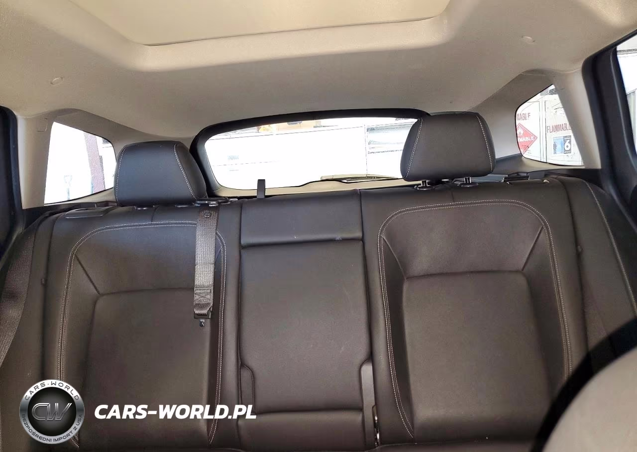 2018 Buick Regal Tourx Essence VIN:W04GV8SX2J1052051 - 10
